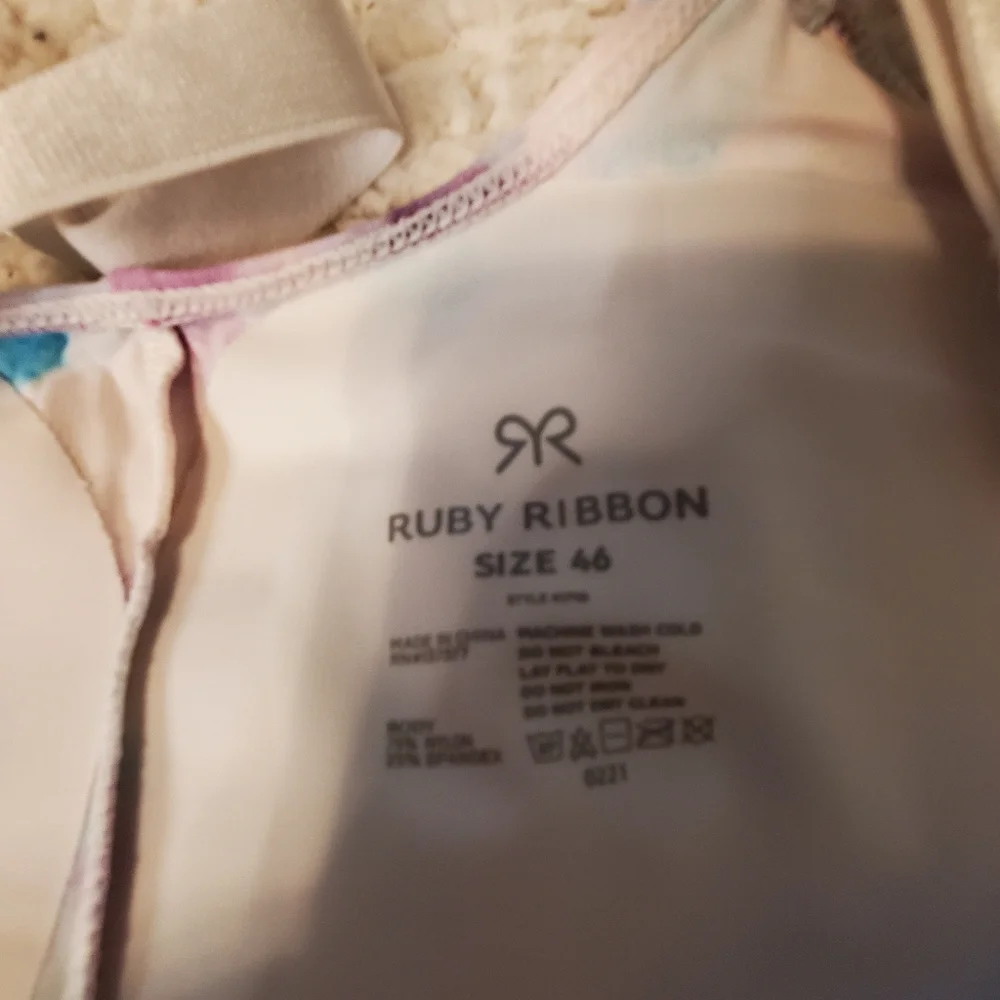 Ruby Ribbon Cami - Picture 5 of 5